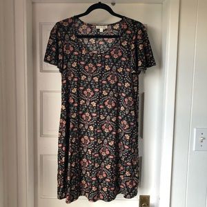 Nine Britton silky dress with pockets!!